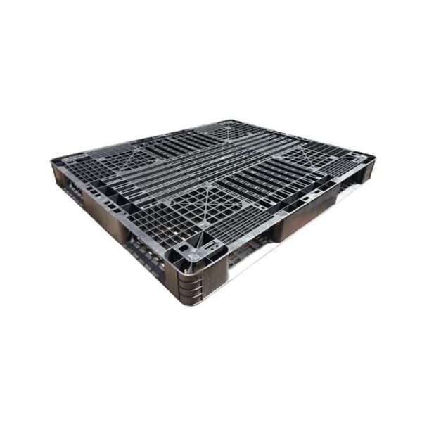 pallet nhua xam